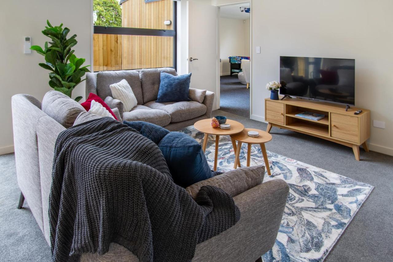 3 Bed 2.5 Bath Riccarton W/Games Room Крайстчърч Екстериор снимка